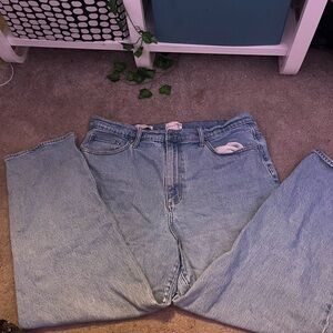 Universal Thread Blue Straight Leg Jeans